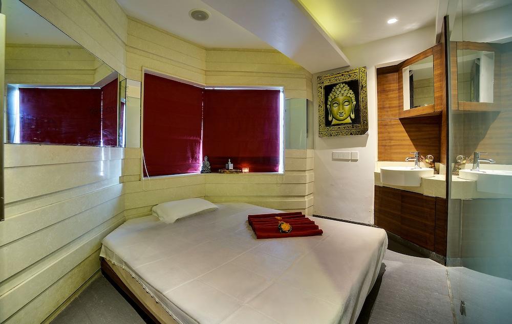 Ramee Guestline Hotel Juhu Mumbai Exteriör bild