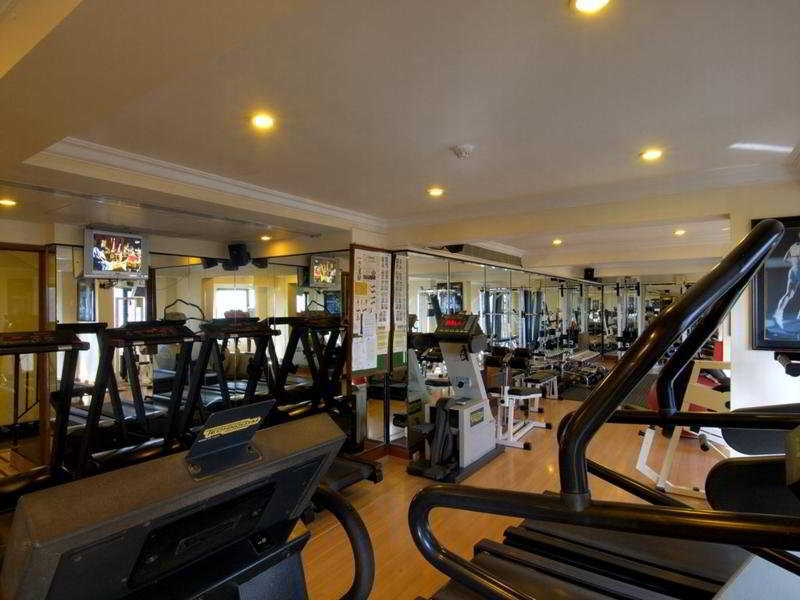 Ramee Guestline Hotel Juhu Mumbai Exteriör bild
